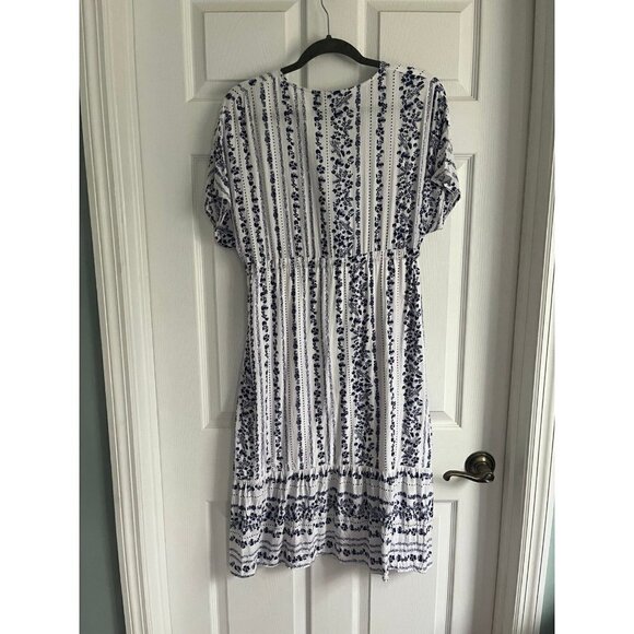 MinkPink Floral Midi Dress - Picture 3 of 3